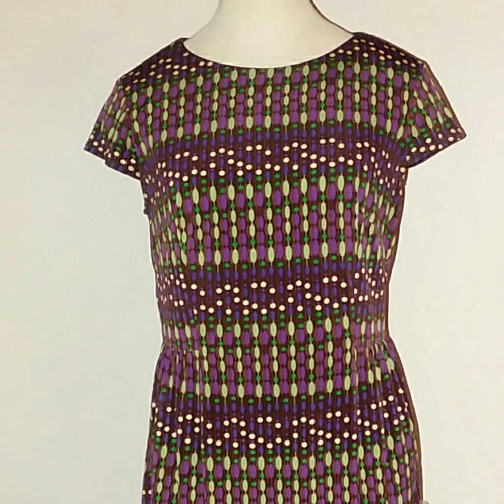 70s Pattern Dress - Picture 4 of 8